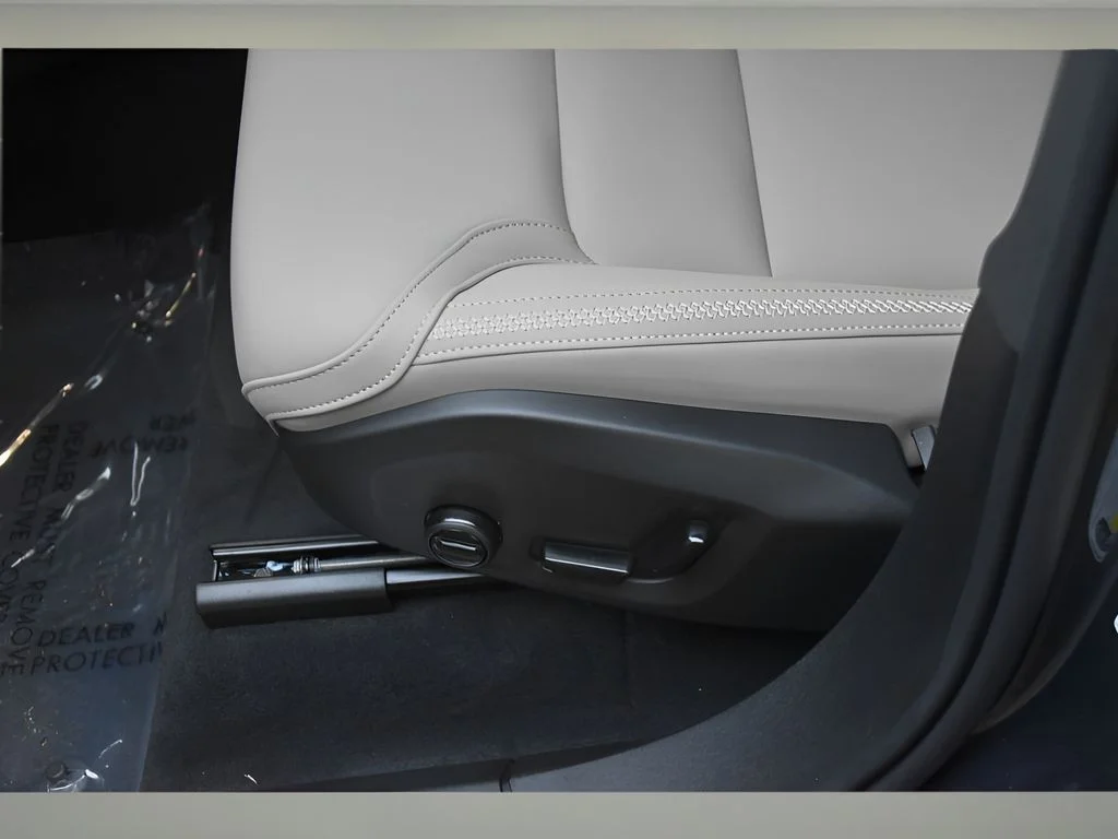 Used 2026 Denim Blue Metallic Volvo Plus image 20