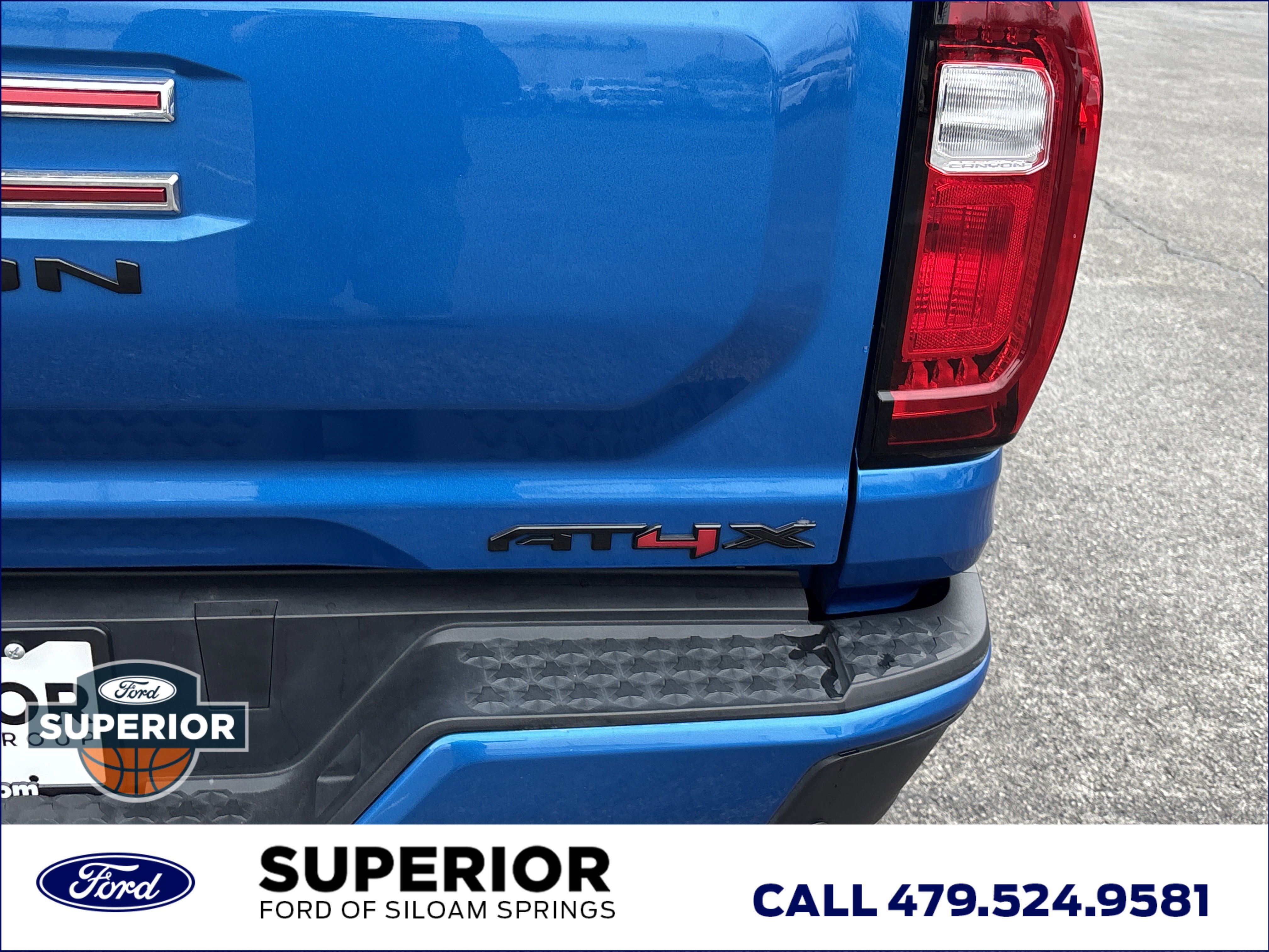 2024 GMC Canyon AT4X - Photo 7