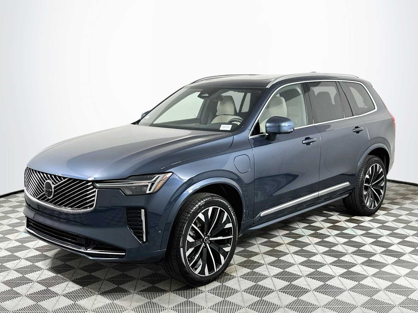 Used 2026 Denim Blue Volvo Plus image 3