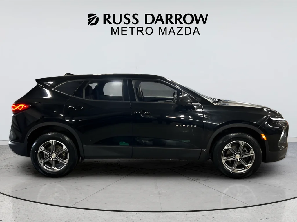 Used 2023 Black Chevrolet LT image 6