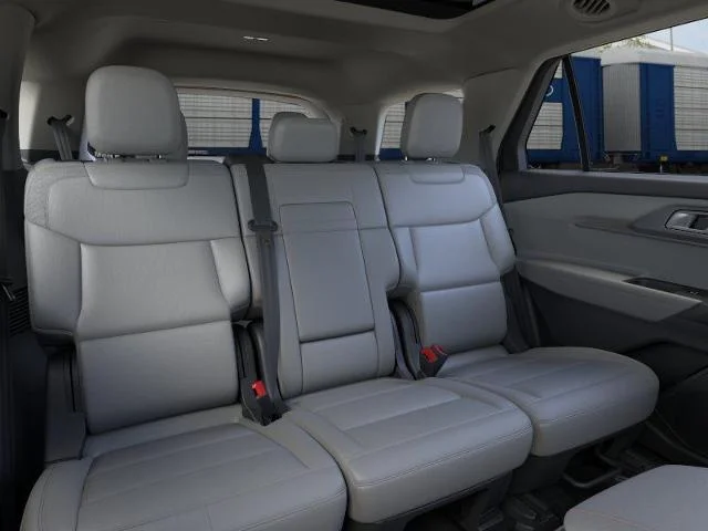 New 2026 Carbonized Gray Metallic Ford Active image 19