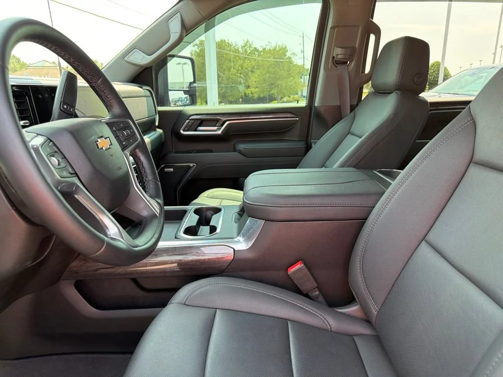 Used 2026 Sterling Gray Metallic Chevrolet LTZ image 8