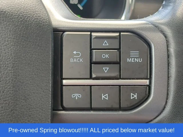 Used 2023 Black Ford Lariat image 29
