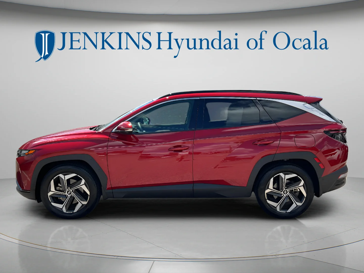 Used 2024 Ultimate Red Hyundai Limited image 6