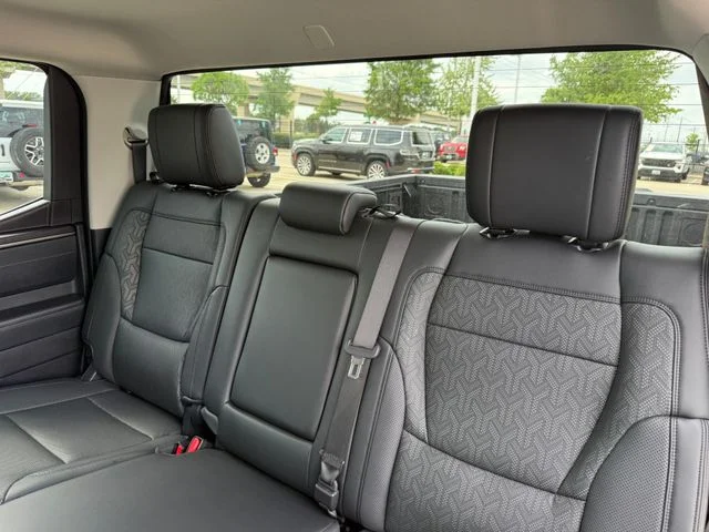 2022 Toyota Tundra Limited - Photo 30
