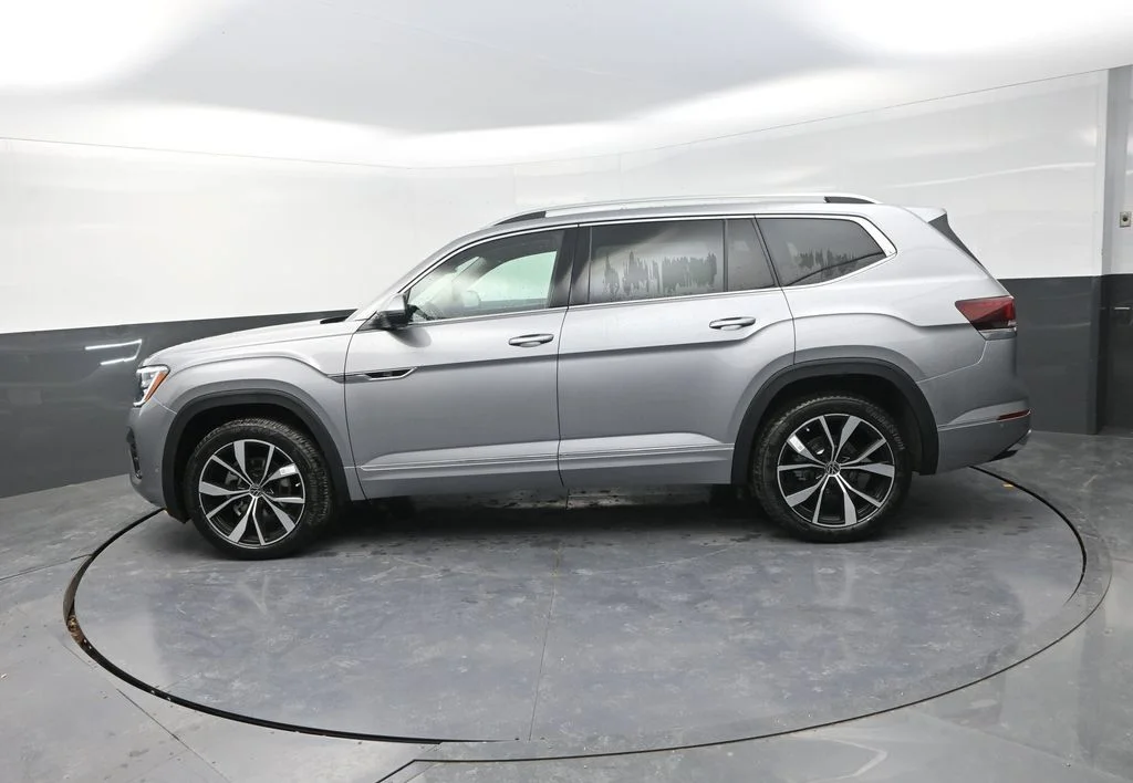 New 2026  Volkswagen 2.0T SEL Premium R-Line image 6