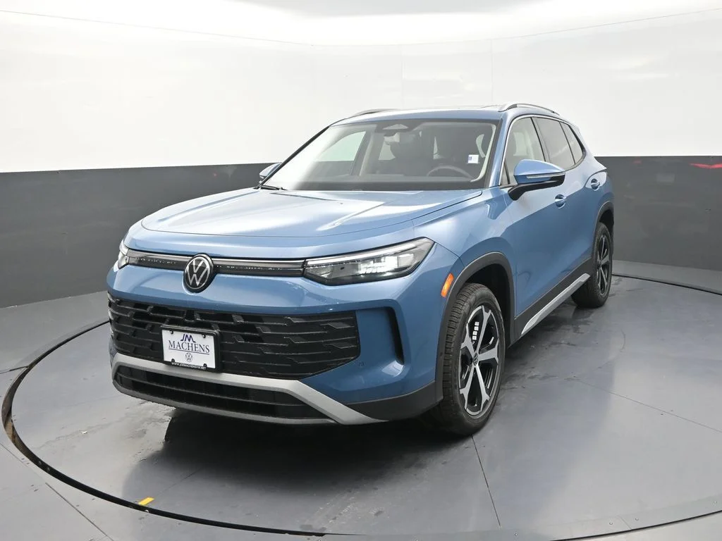 New 2026 Blue Volkswagen 2.0T SE image 4