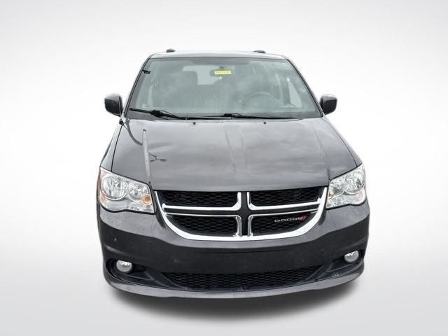 Used 2018 Gray Dodge SXT image 7