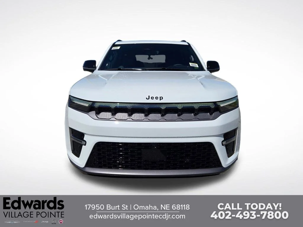 New 2026 White Jeep Limited Reserve image 8