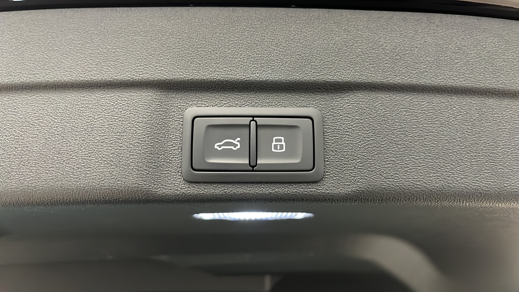 Used 2025 Black Audi  image 28