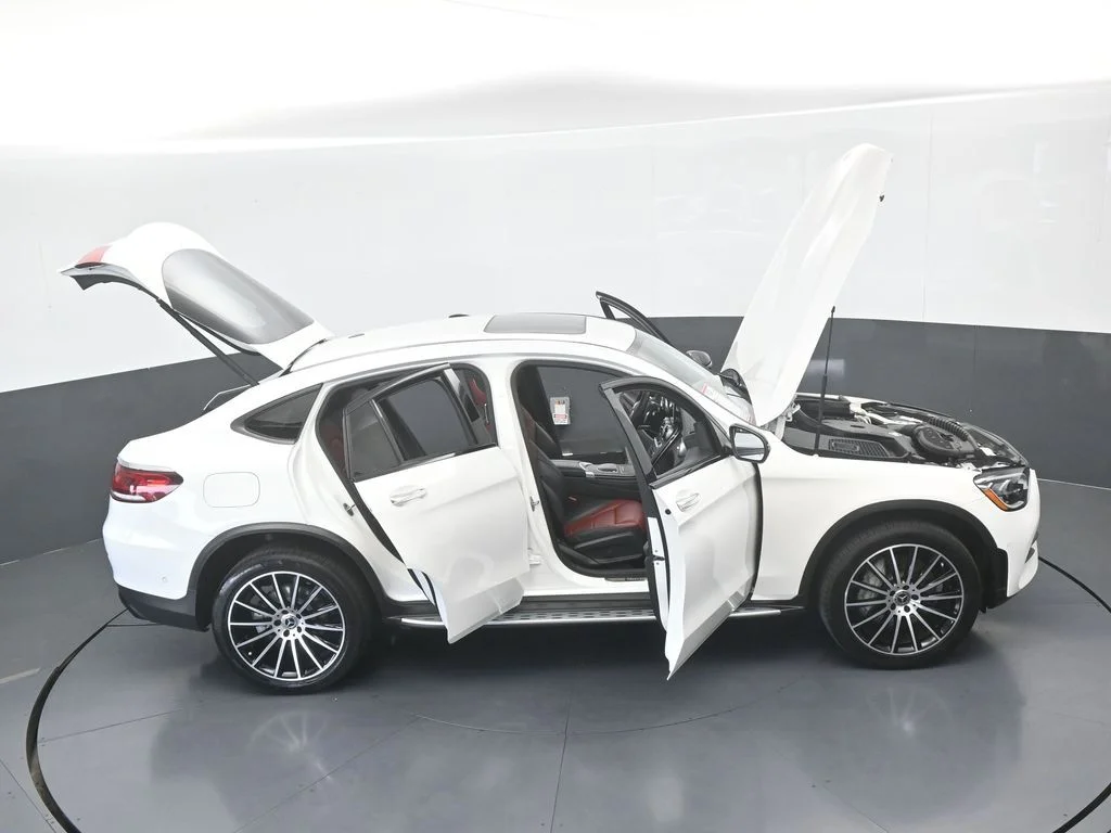 Used 2022 Diamond White Mercedes-Benz GLC 300 Coupe image 82