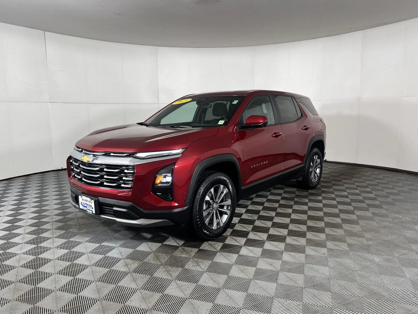 Used 2025 Radiant Red Tintcoat Chevrolet AWD LT image 4