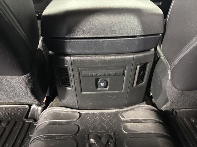 Used 2017 Silver Ram Sport image 27