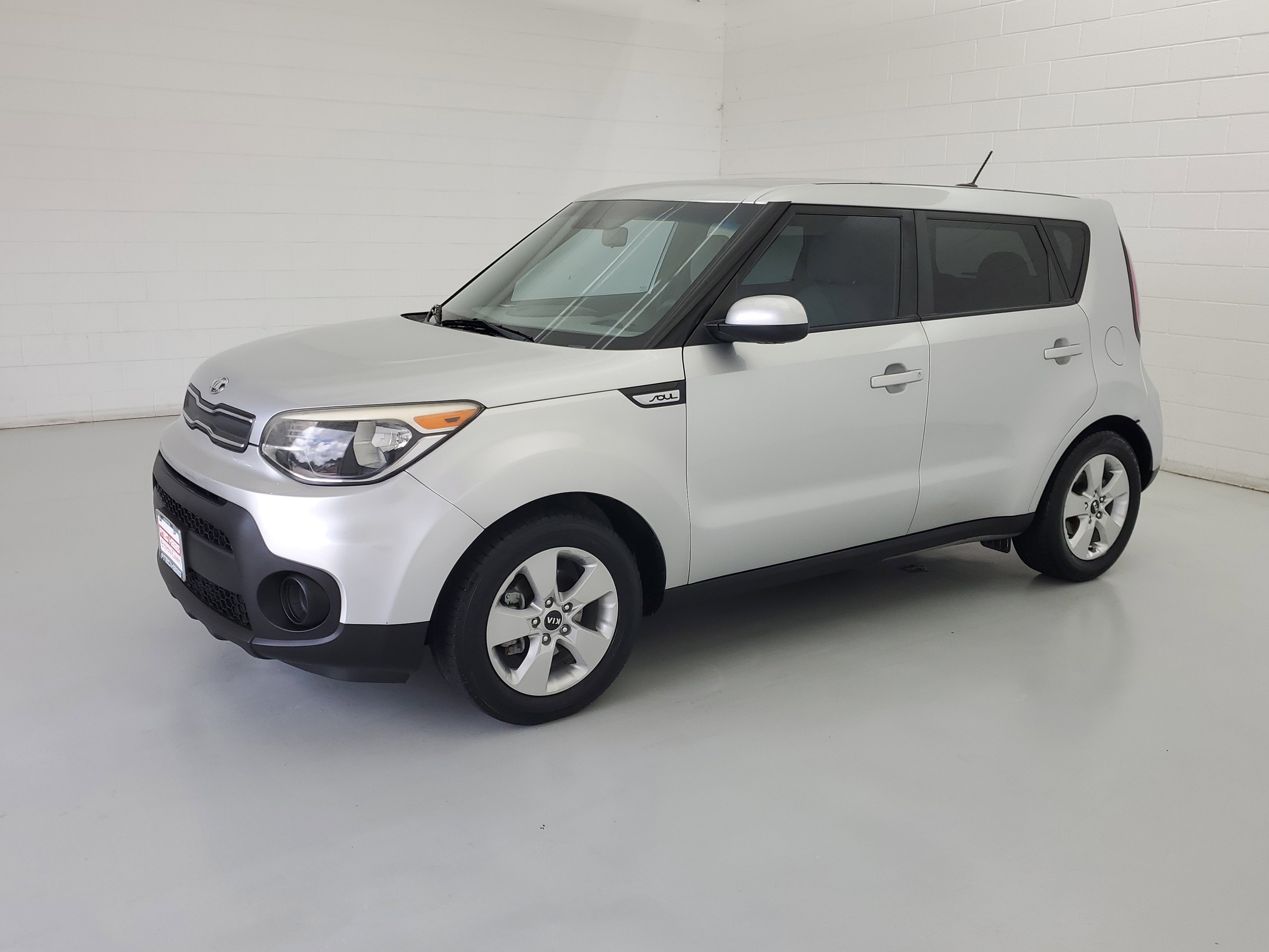 2018 Kia Soul 1.6L Base 6 A/T's photo