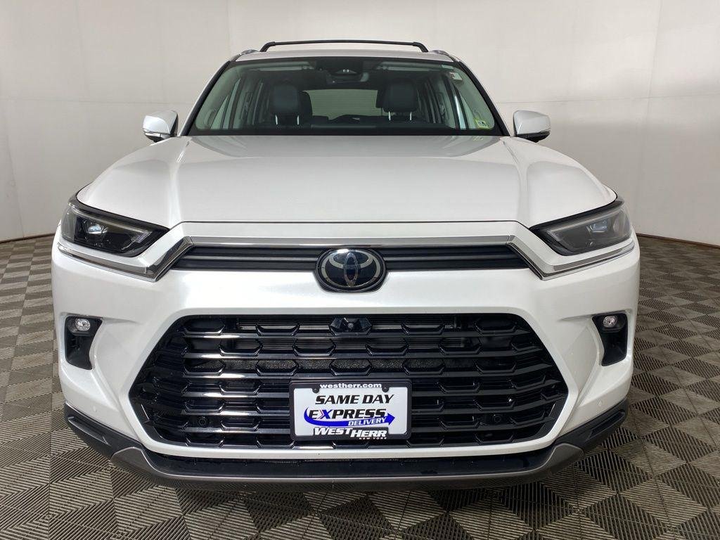 Certified Used 2024 Pearl Toyota Limited image 10