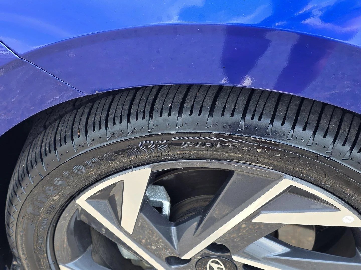 Used 2025 Intense Blue Hyundai SEL Convenience image 33