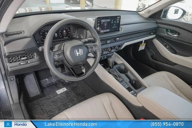 New 2026 Meteorite Gray Metallic Honda SE image 17