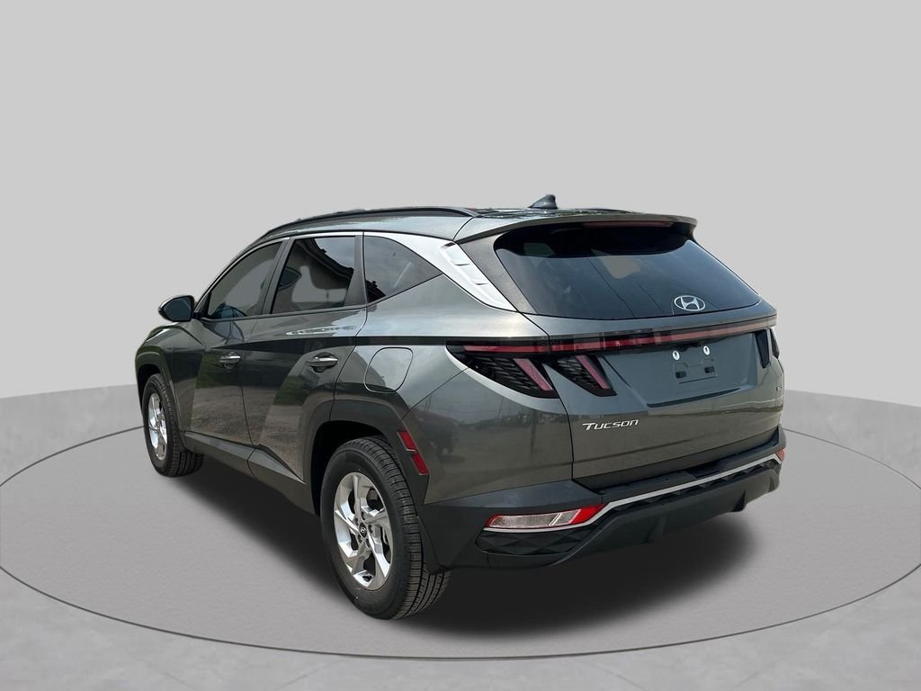Used 2023 Amazon Gray Hyundai SEL image 32