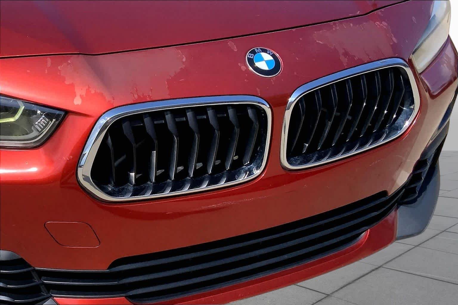 Used 2018 Sunset Orange Metallic BMW sDrive28i image 26