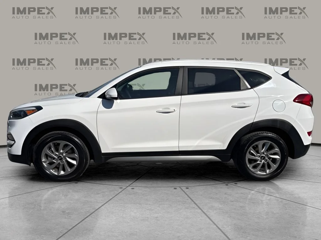 Used 2017 White Hyundai SE image 2