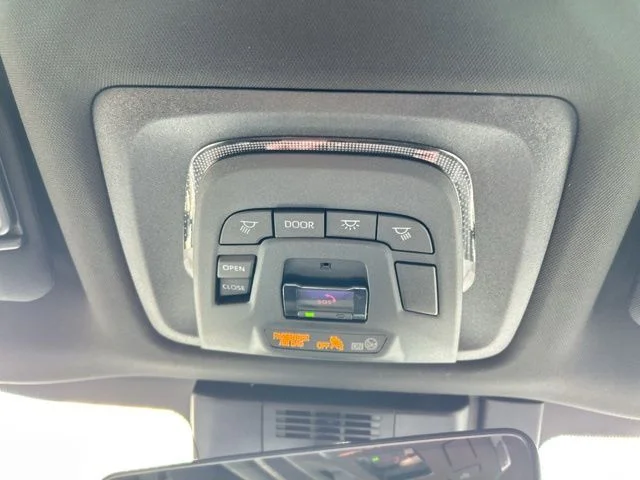 New 2026 02ps Toyota XSE image 47