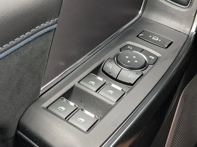 New 2026 Glacier Gray Metallic Tri-Coat Ford F-250® Platinum® image 25