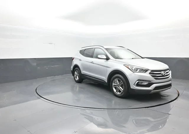 Used 2018 Sparkling Silver Hyundai 2.4 Base image 2