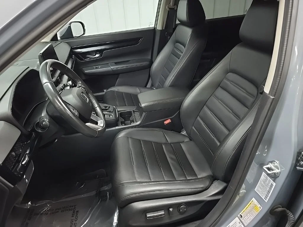 Used 2024 Urban Gray Pearl Honda EX-L image 30