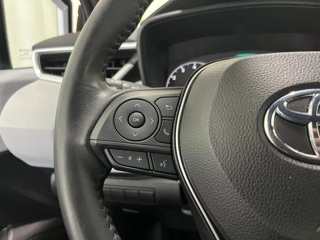 Used 2023 White Toyota SE image 7