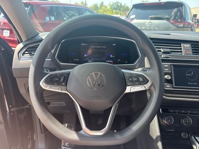 Used 2022 Black Volkswagen 2.0T S image 16