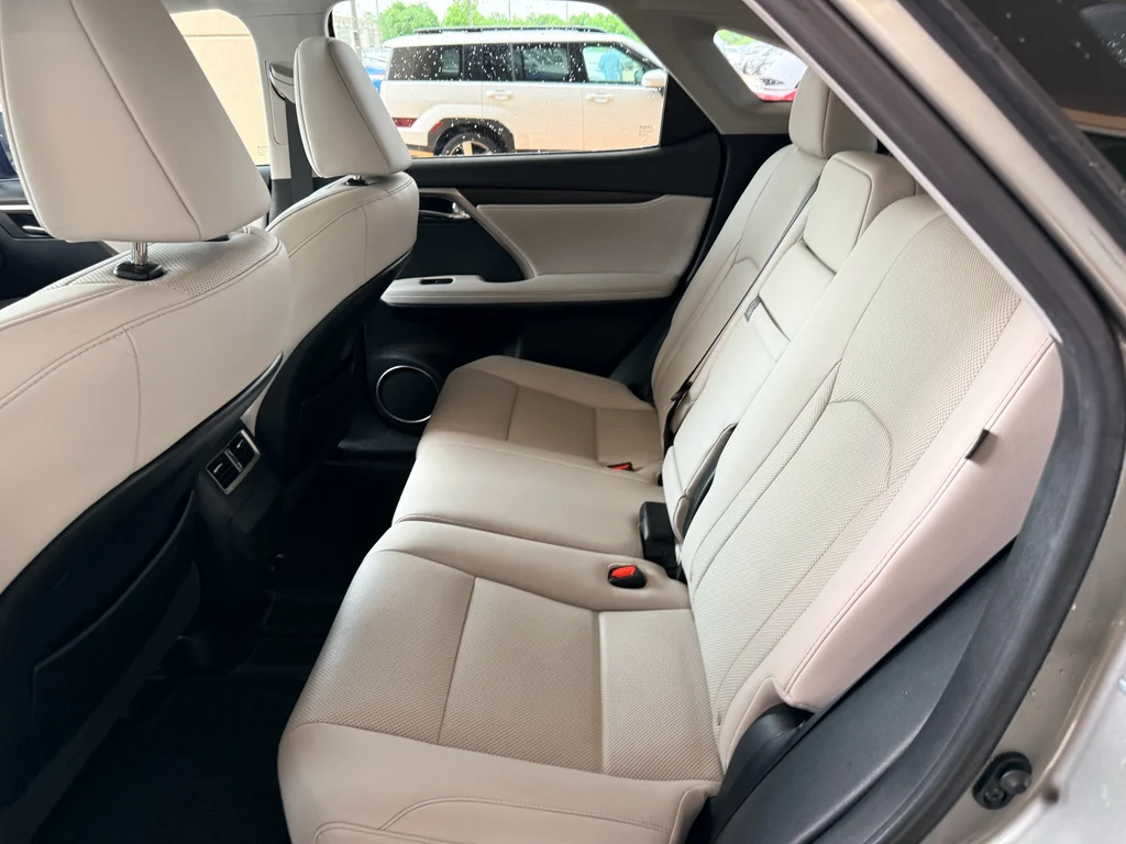 Used 2022 Atomic Silver Lexus  image 25
