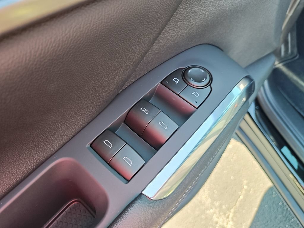 2026 Chevrolet Traverse LT - Photo 11