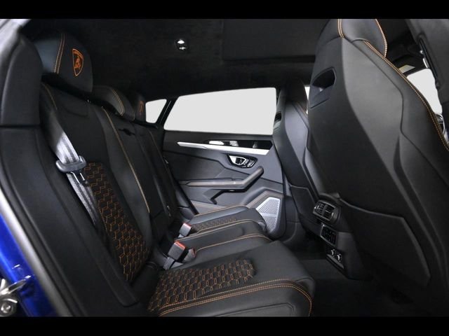 Used 2020 Blue Lamborghini Base image 17