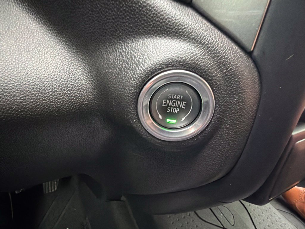 Used 2021 Silver Chevrolet LT image 33