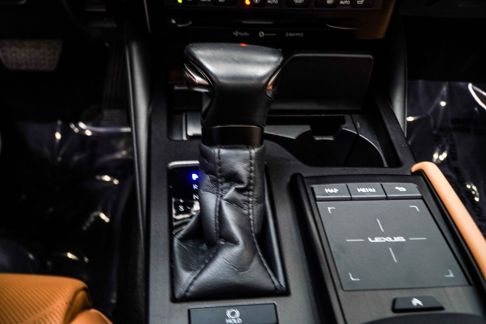 Used 2022 White Lexus 350 Ultra Luxury image 25