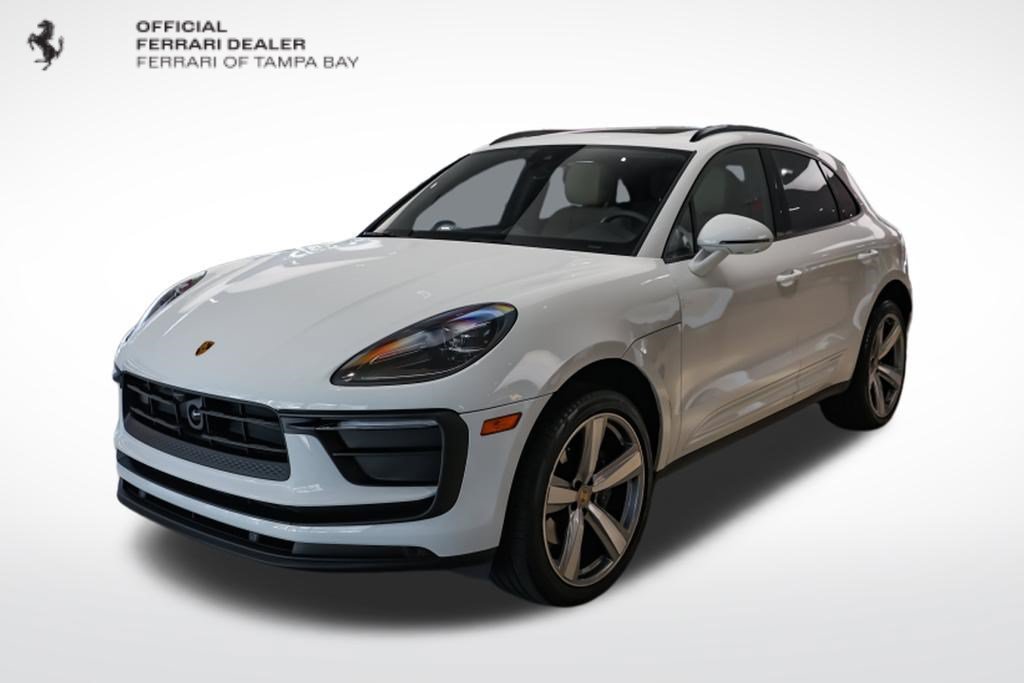 2025 Porsche Macan