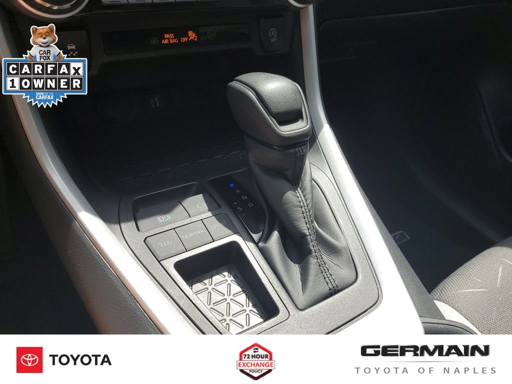 Used 2025 White Toyota XLE image 27