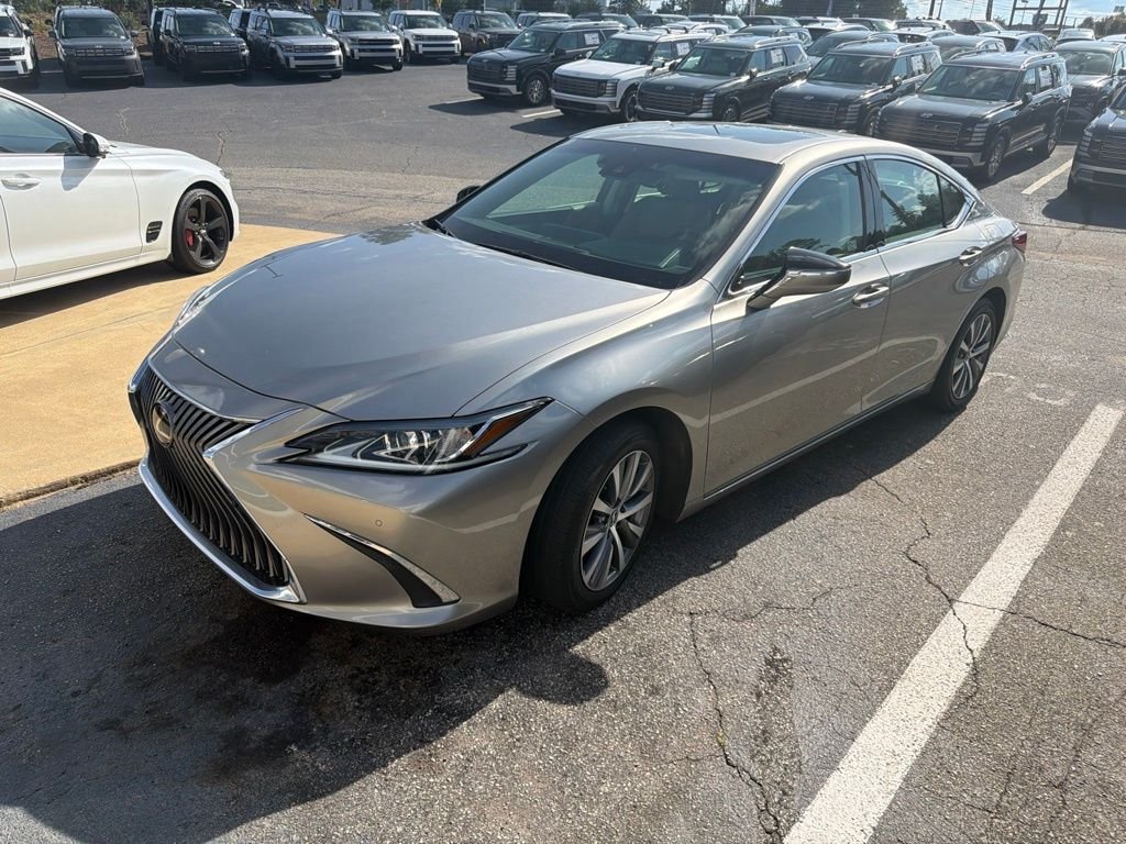 Used 2019 Silver Lexus 350 image 2
