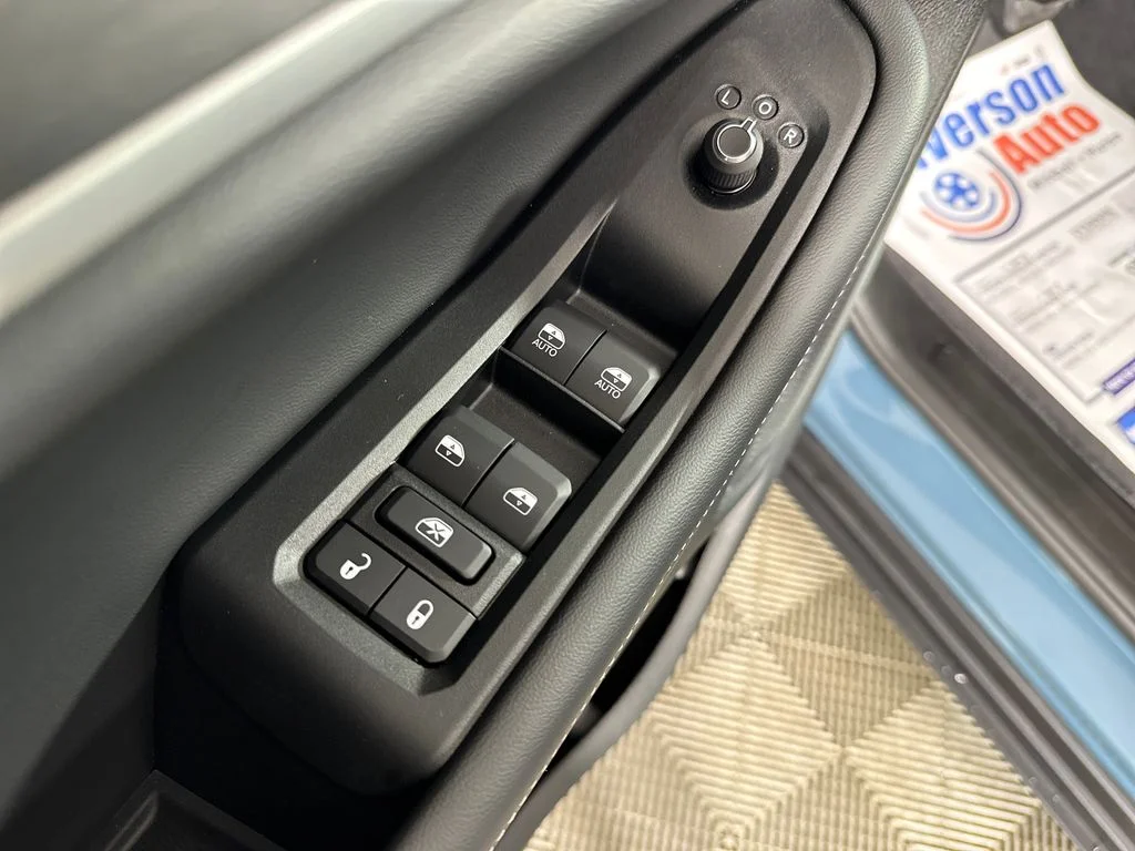 New 2026 Steel Blue Exterior Paint Jeep Limited image 14