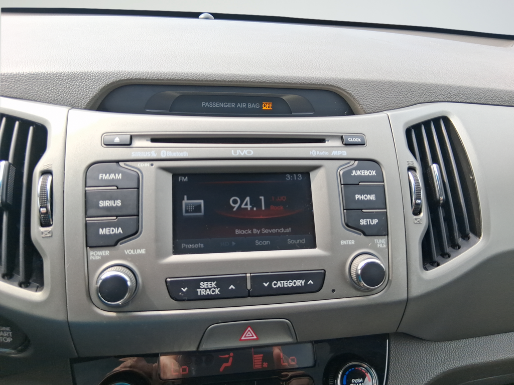 Used 2013 Beige Kia EX image 13