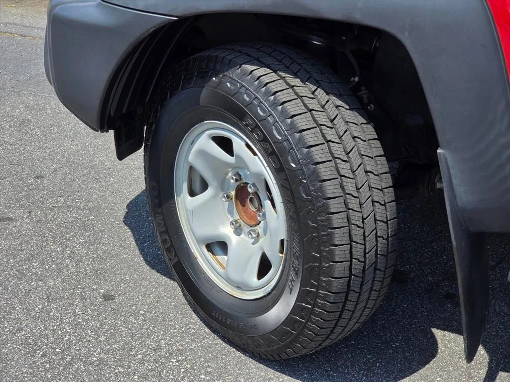 Used 2015 Red Toyota PreRunner image 27
