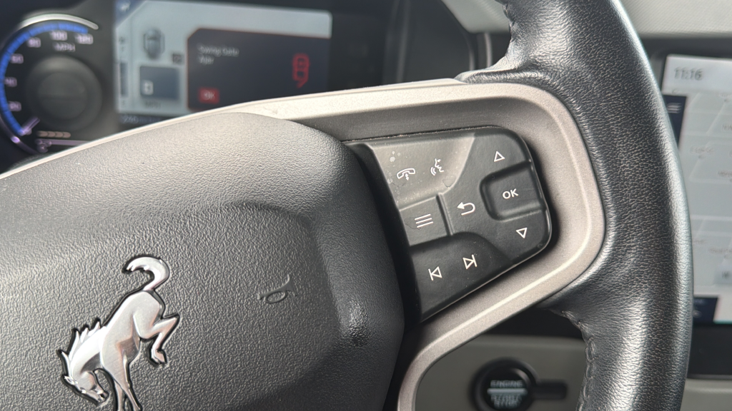 Used 2023 Blue Ford Badlands image 38