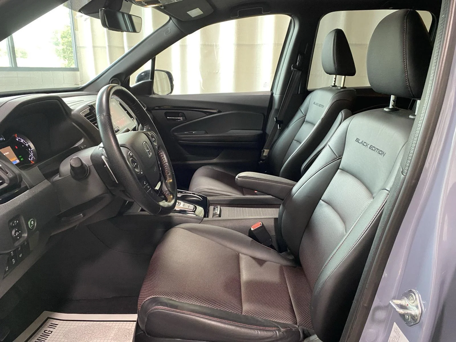 Used 2022 Sonic Gray Pearl Honda Black Edition image 7