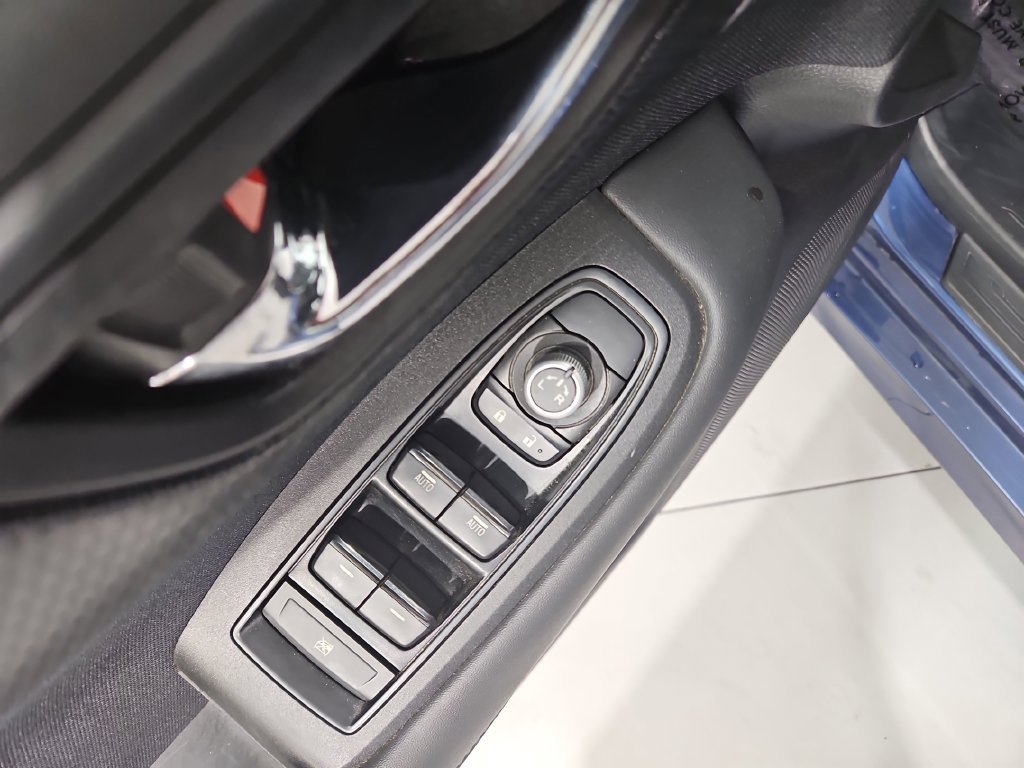Used 2021 Abyss Blue Pearl Subaru Premium image 12
