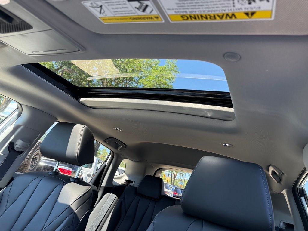 Used 2026 Solar Silver Metallic Acura Base image 27