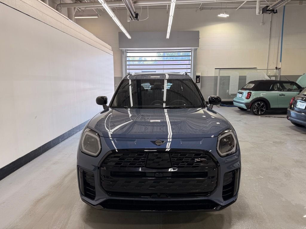 New 2027 Slate Blue Metallic MINI  image 8