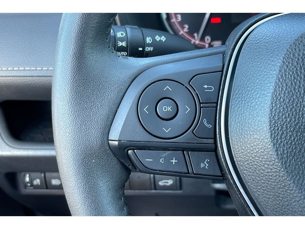 Used 2023 Midnight Black Metallic Toyota XLE Premium image 36