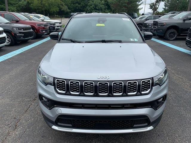 New 2026 Silver Zynith Metallic Clearcoat Jeep Limited image 9