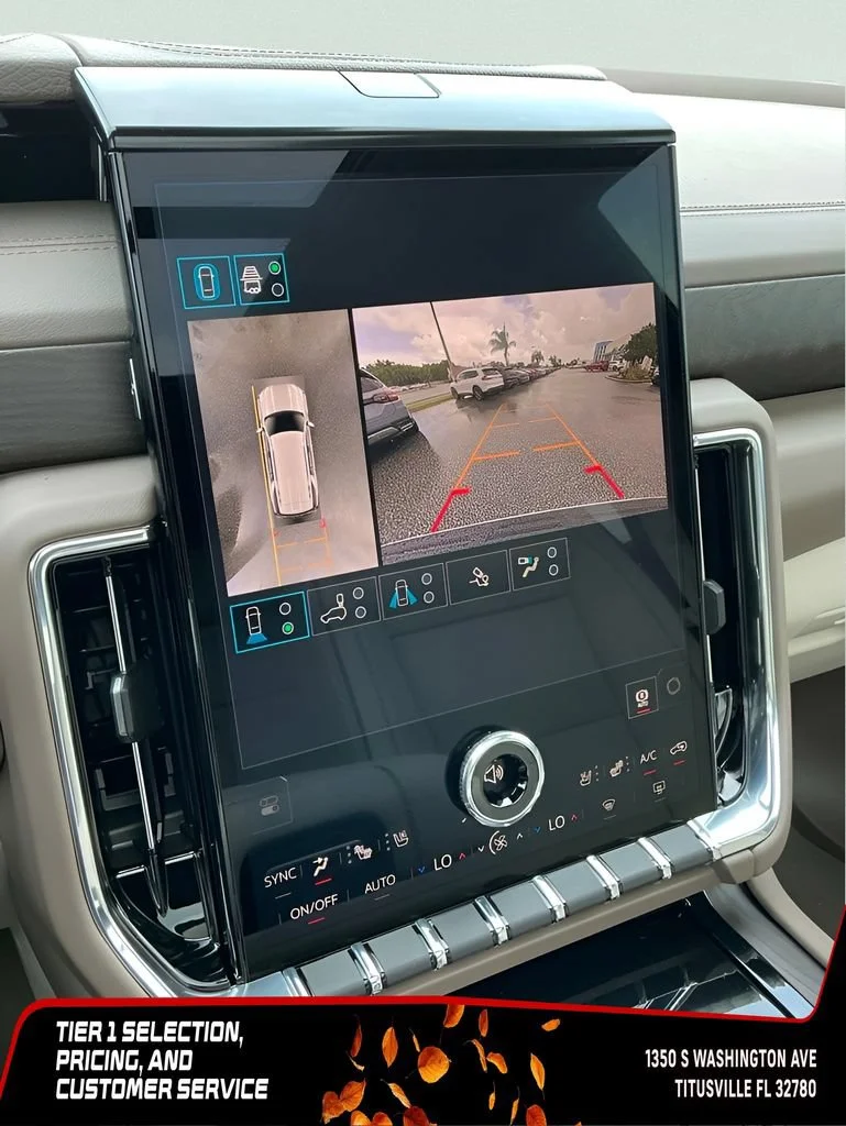 2026 GMC Yukon Denali - Photo 25