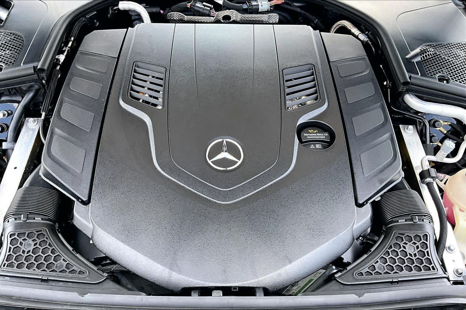 Used 2024 Obsidian Black Metallic Mercedes-Benz S 580 image 33